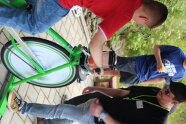 Auf dem Smoothie-Bike mixten sich die Besucherinnen und Besucher ihre eigenen Fruchtshakes